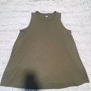 Old navy tank top. Small and olive green super light weight and great condition!